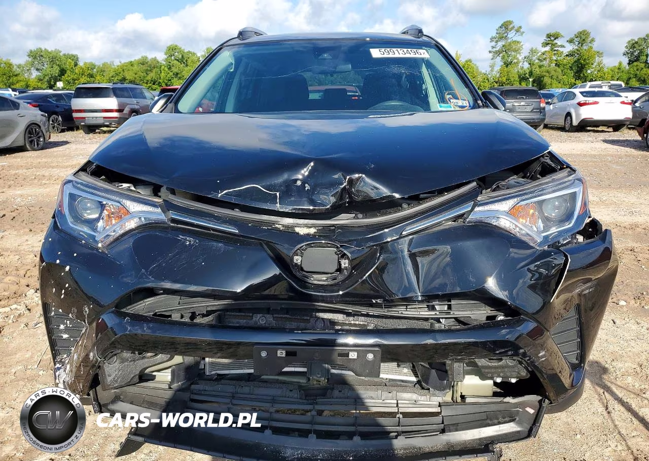 2018 Toyota Rav4 Le VIN:2T3ZFREV3JW477940 - 5
