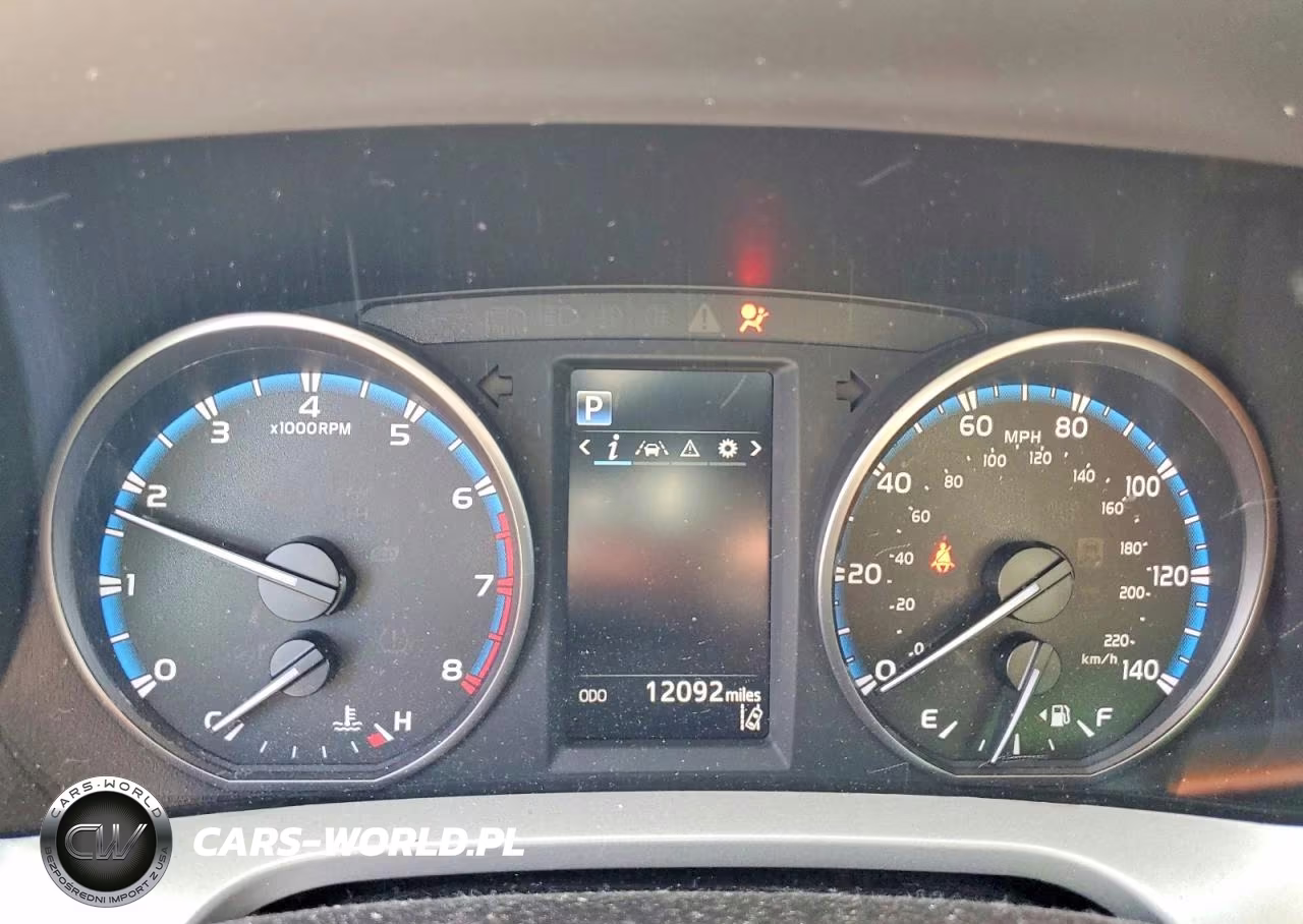 2018 Toyota Rav4 Le VIN:2T3ZFREV3JW477940 - 9