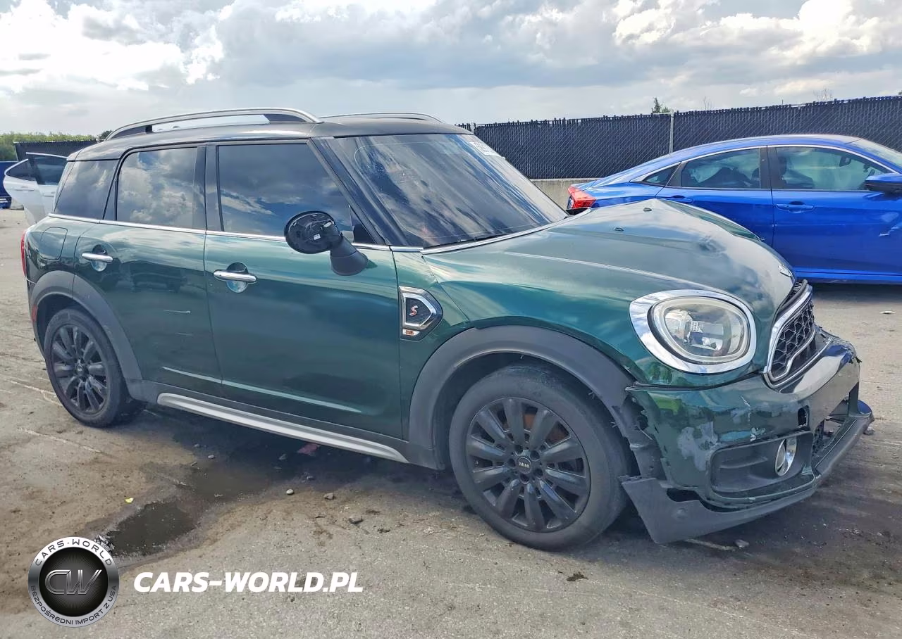 2018 Mini Cooper S Countryman VIN:WMZYT3C38J3E00831 - 4