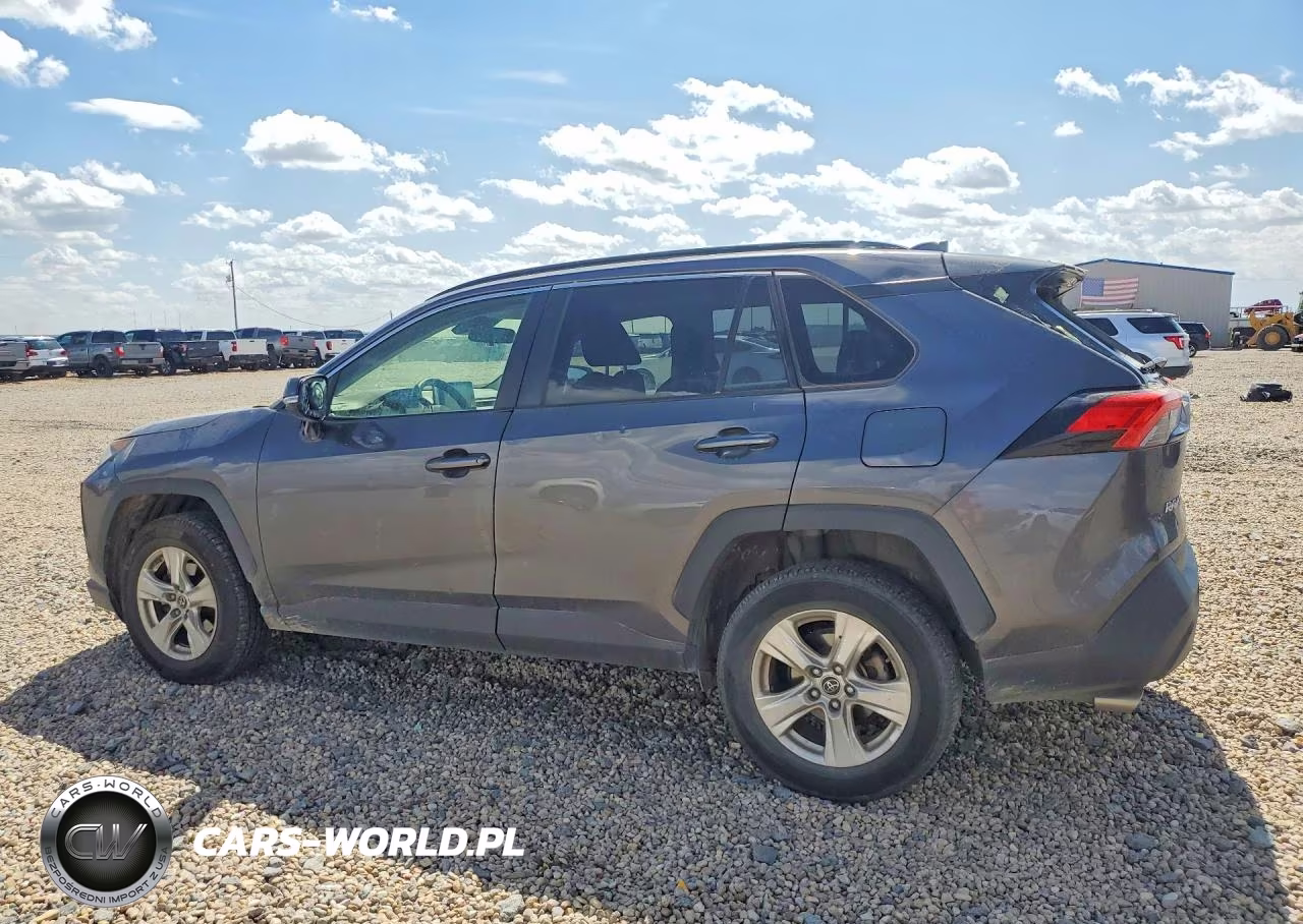 2019 Toyota Rav4 Xle VIN:JTMW1RFV9KJ011638 - 2