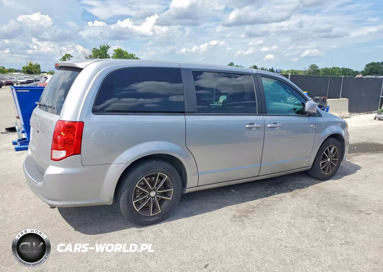 2019 Dodge Grand Caravan Gt VIN:2C4RDGEGXKR535260 - 3
