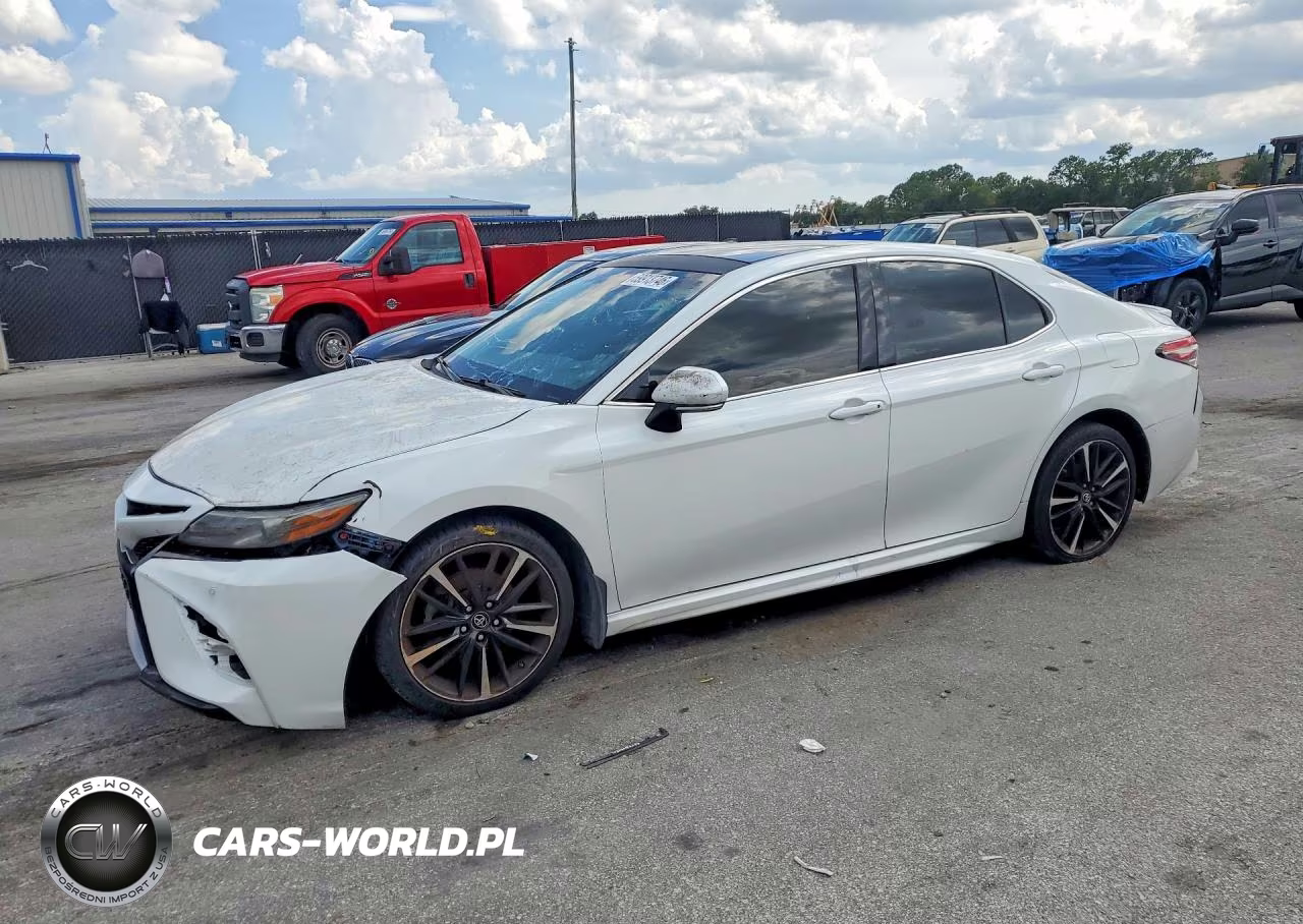2018 Toyota Camry Xse – zdjęcie 1 z 12