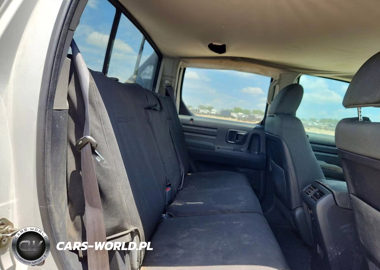 2013 Honda Ridgeline Sport VIN:5FPYK1F74DB005188 - 10