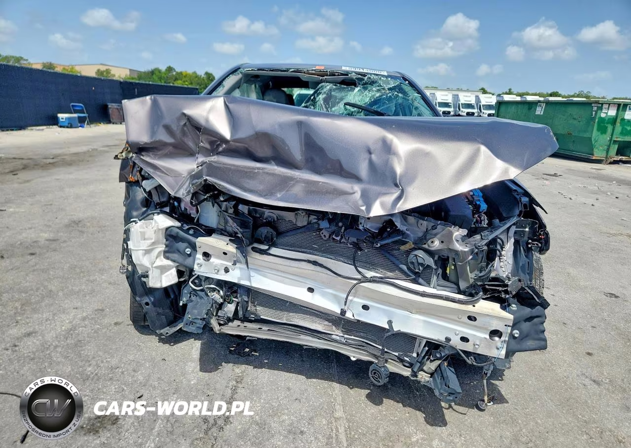 2022 Toyota Camry Xle VIN:4T1F31AK1NU589675 - 5