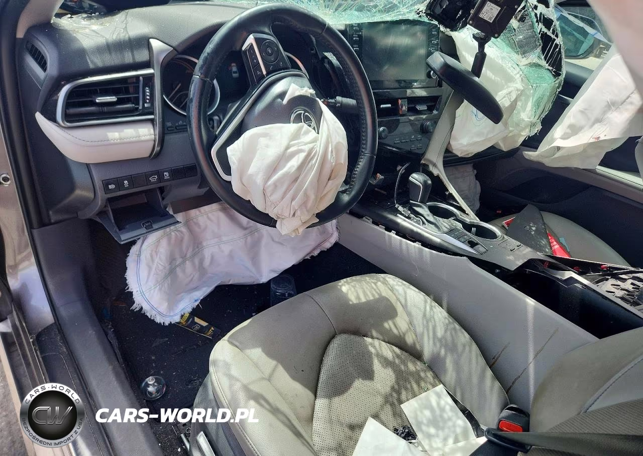 2022 Toyota Camry Xle VIN:4T1F31AK1NU589675 - 8