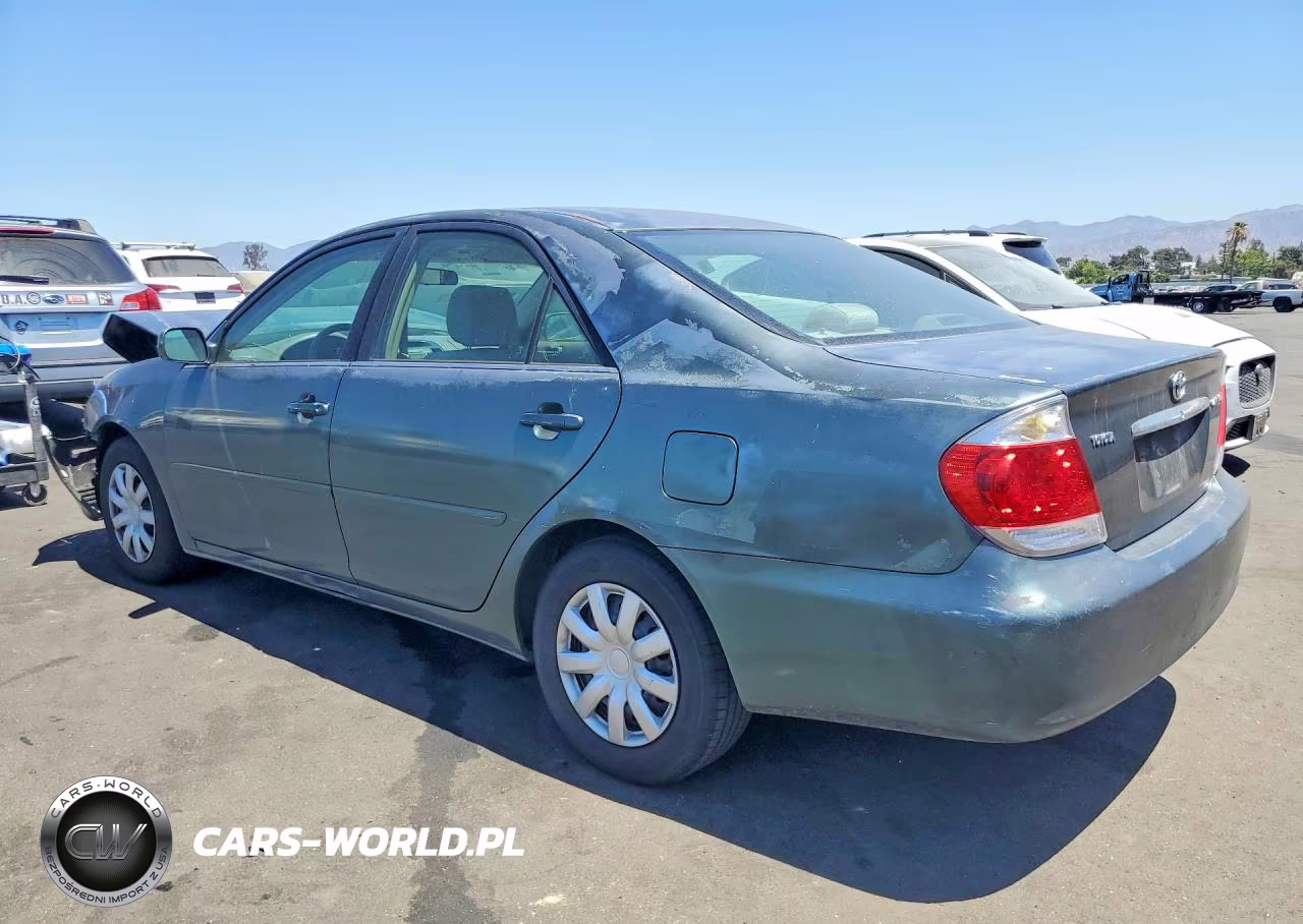2005 Toyota Camry Le VIN:4T1BE32K35U386127 - 2