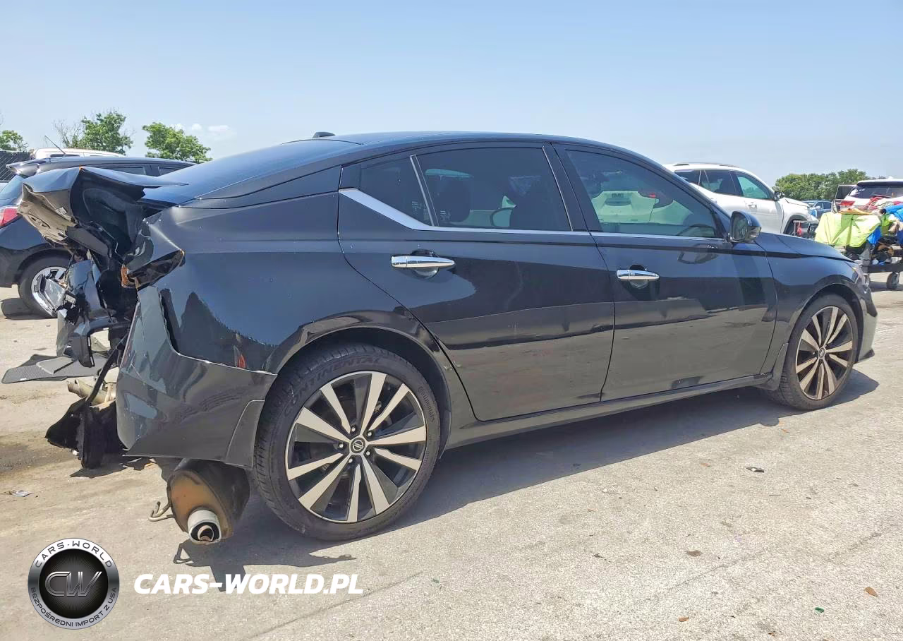 2021 Nissan Altima Platinum VIN:1N4BL4FW6MN356714 - 3
