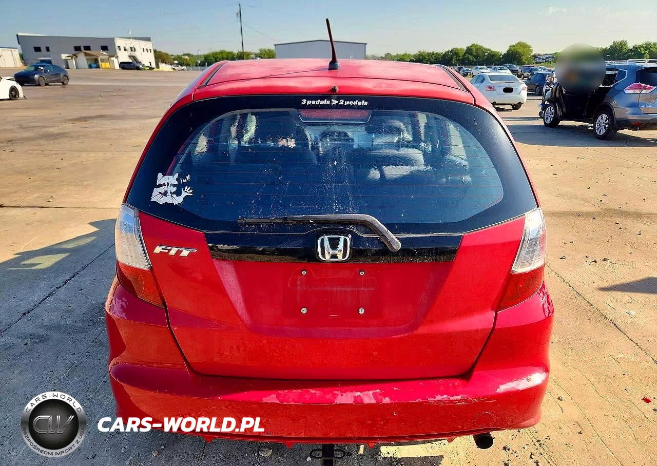 2011 Honda Fit VIN:JHMGE8G31BC008722 - 6