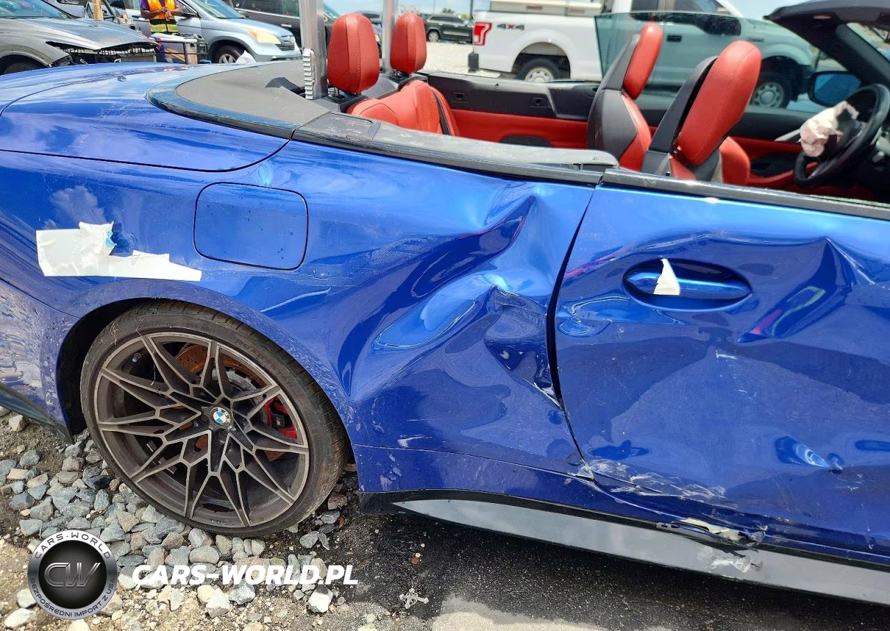 2024 BMW M4 Competition VIN:WBS33BA03RCN05324 - 10