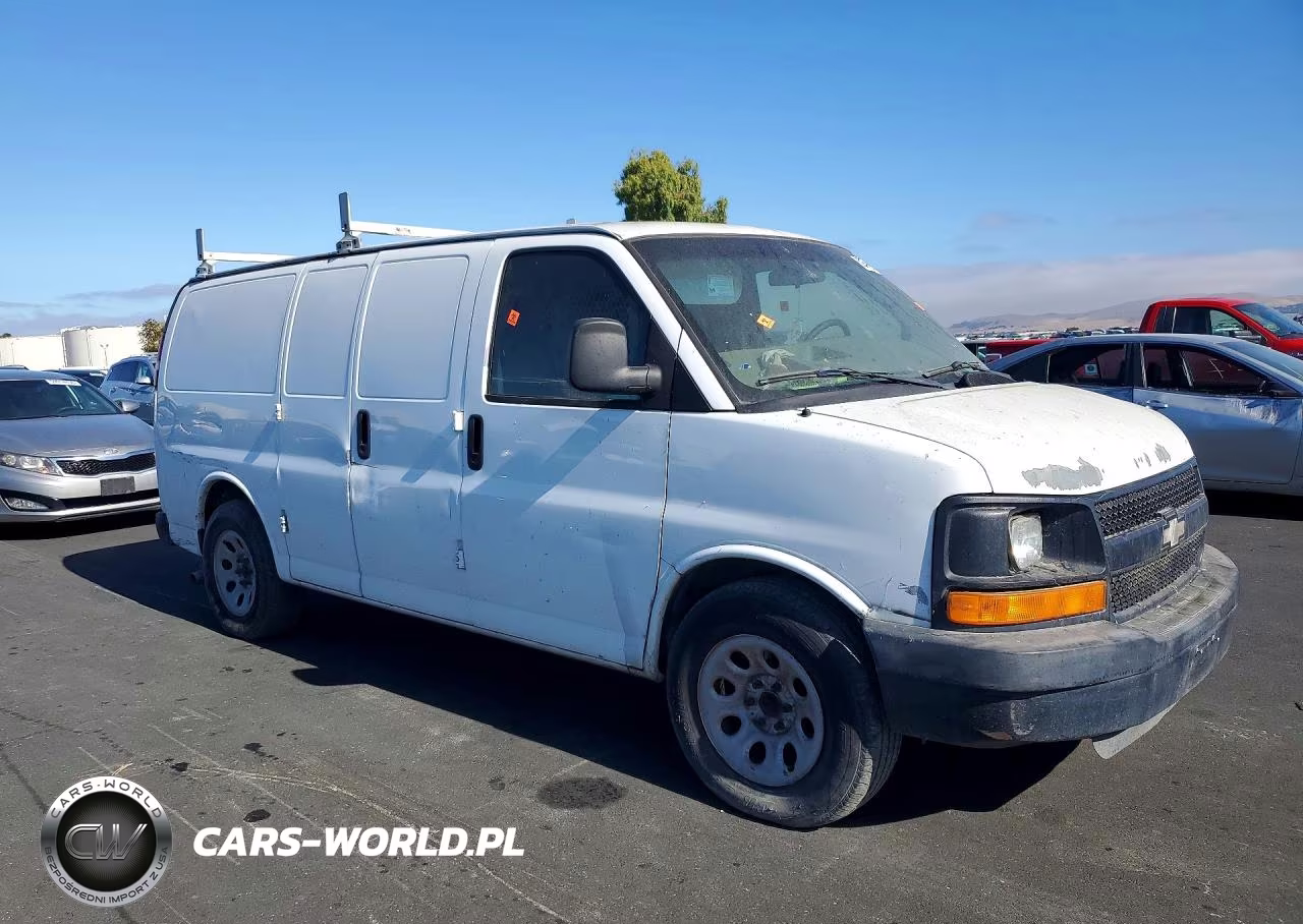 2009 Chevrolet Express G1500 VIN:1GCFG15X491117976 - 4