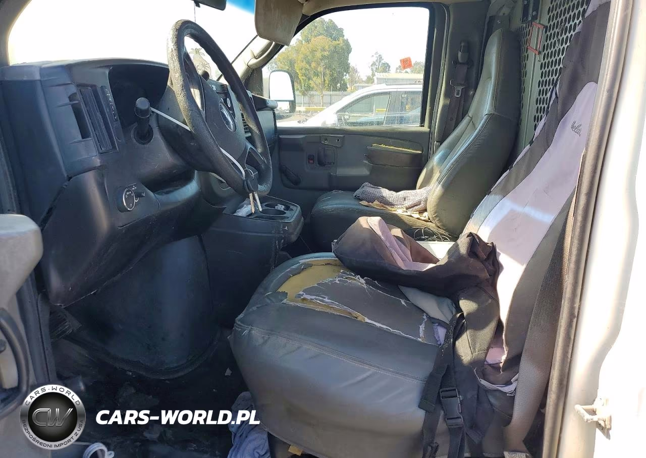 2009 Chevrolet Express G1500 VIN:1GCFG15X491117976 - 7
