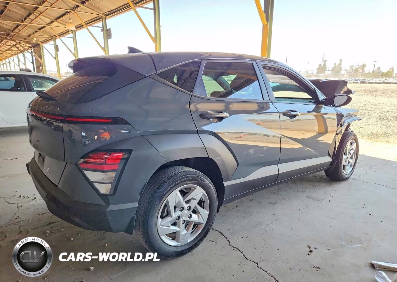2025 Hyundai Kona Se VIN:KM8HA3AB9SU289646 - 3