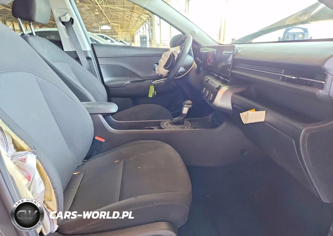 2025 Hyundai Kona Se VIN:KM8HA3AB9SU289646 - 7