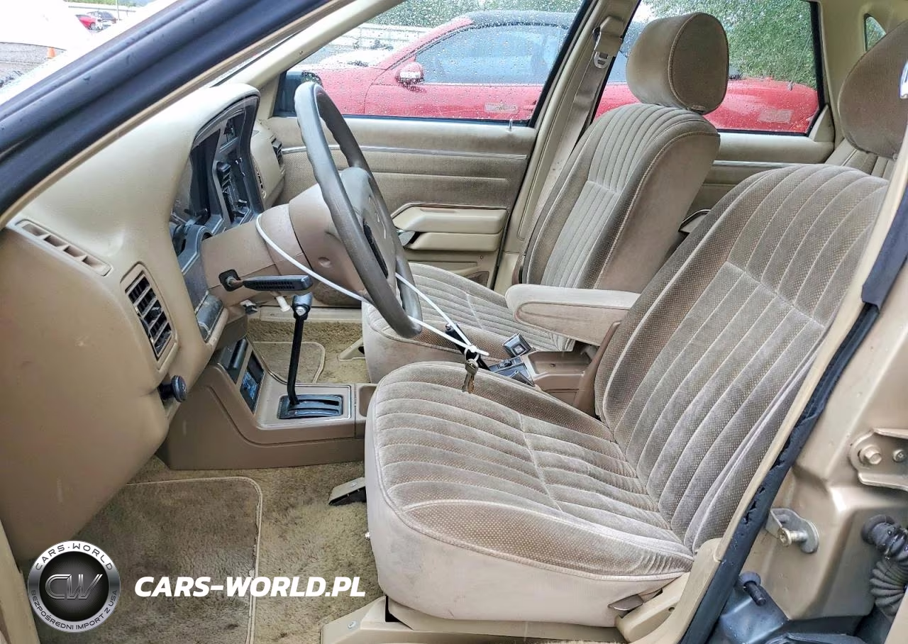 1987 Ford Tempo VIN:1FABP39S2HK251909 - 7