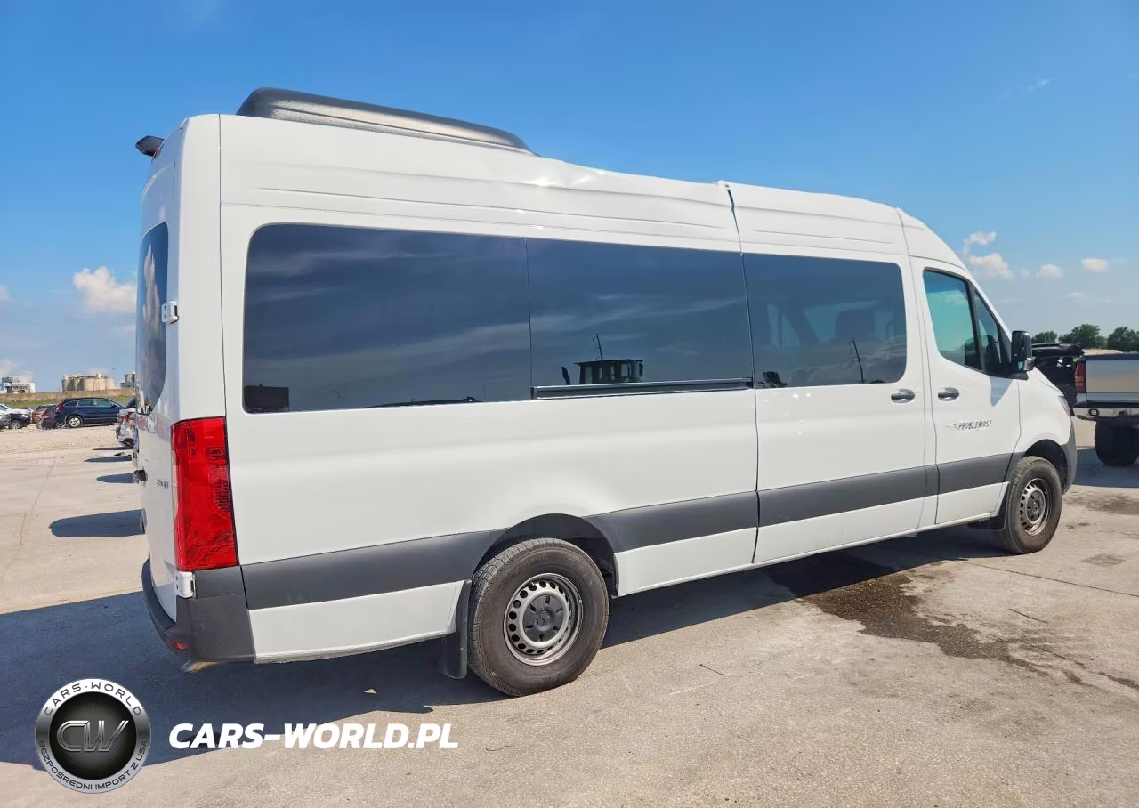 2026 Mercedes-Benz Sprinter 2500 VIN:W1Z4KGHY8TT603206 - 3
