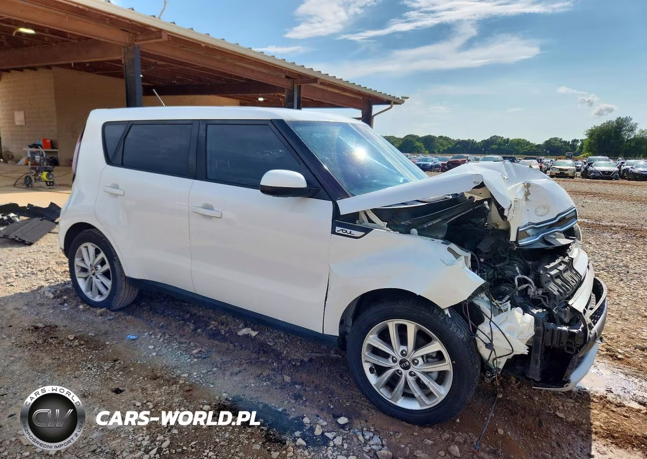 2019 Kia Soul + VIN:KNDJP3A56K7679777 - 4