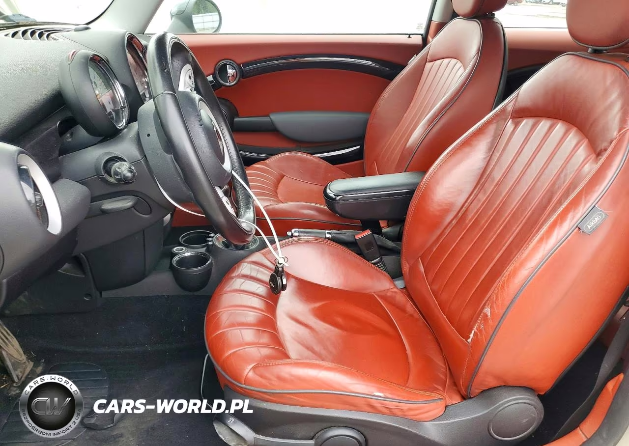 2007 Mini Cooper S VIN:WMWMF73577TL83361 - 7