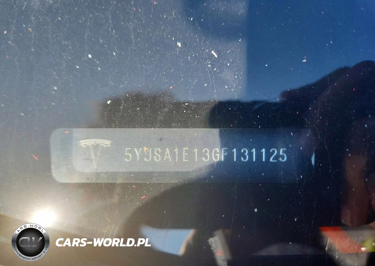 2016 Tesla Model S VIN:5YJSA1E13GF131125 - 12