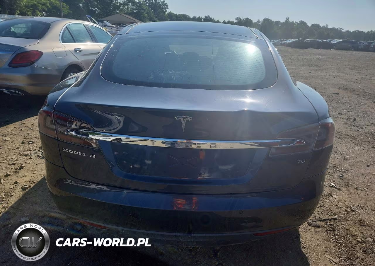 2016 Tesla Model S VIN:5YJSA1E13GF131125 - 6