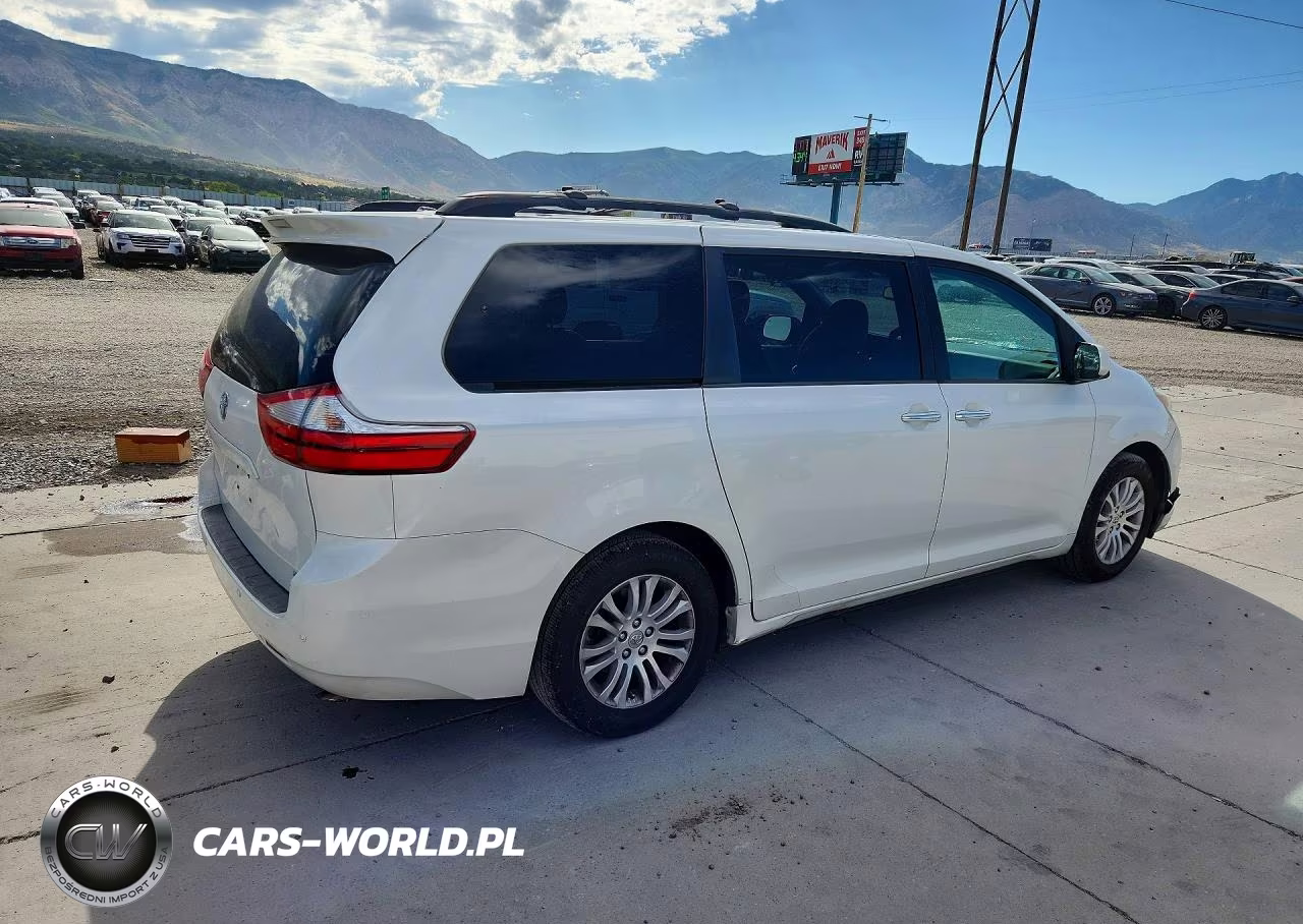 2015 Toyota Sienna Xle 8-Passenger VIN:5TDYK3DC4FS566784 - 3