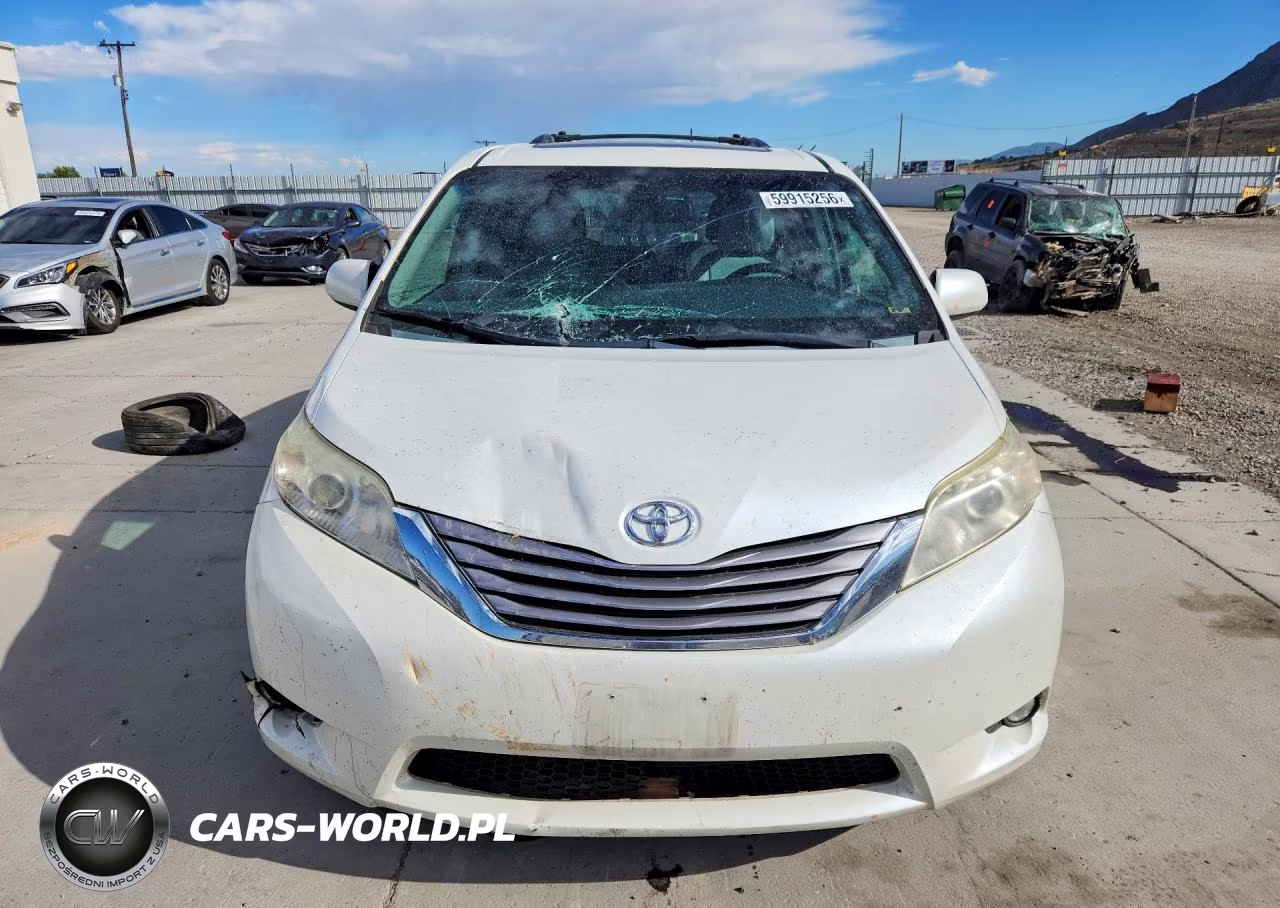 2015 Toyota Sienna Xle 8-Passenger VIN:5TDYK3DC4FS566784 - 5