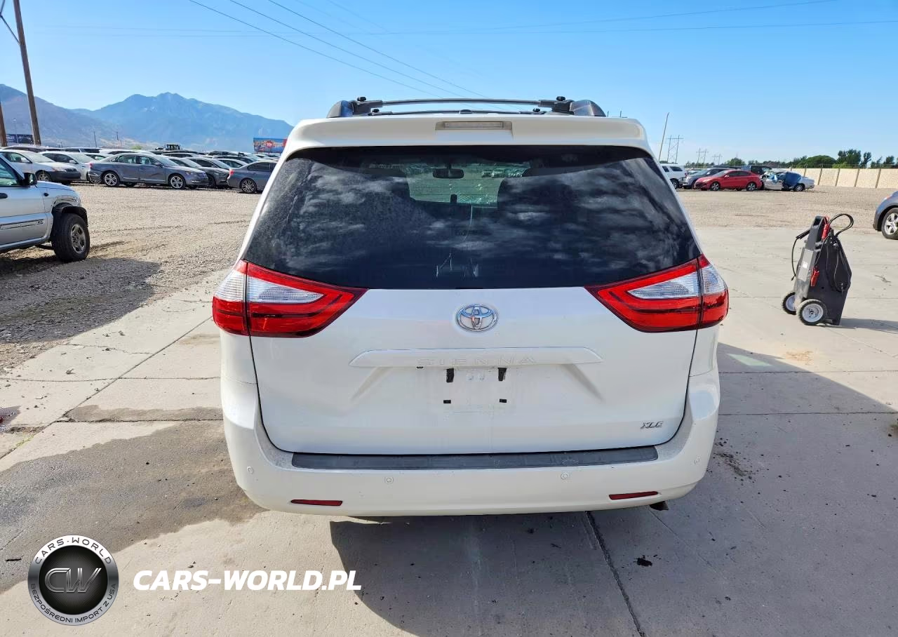 2015 Toyota Sienna Xle 8-Passenger VIN:5TDYK3DC4FS566784 - 6