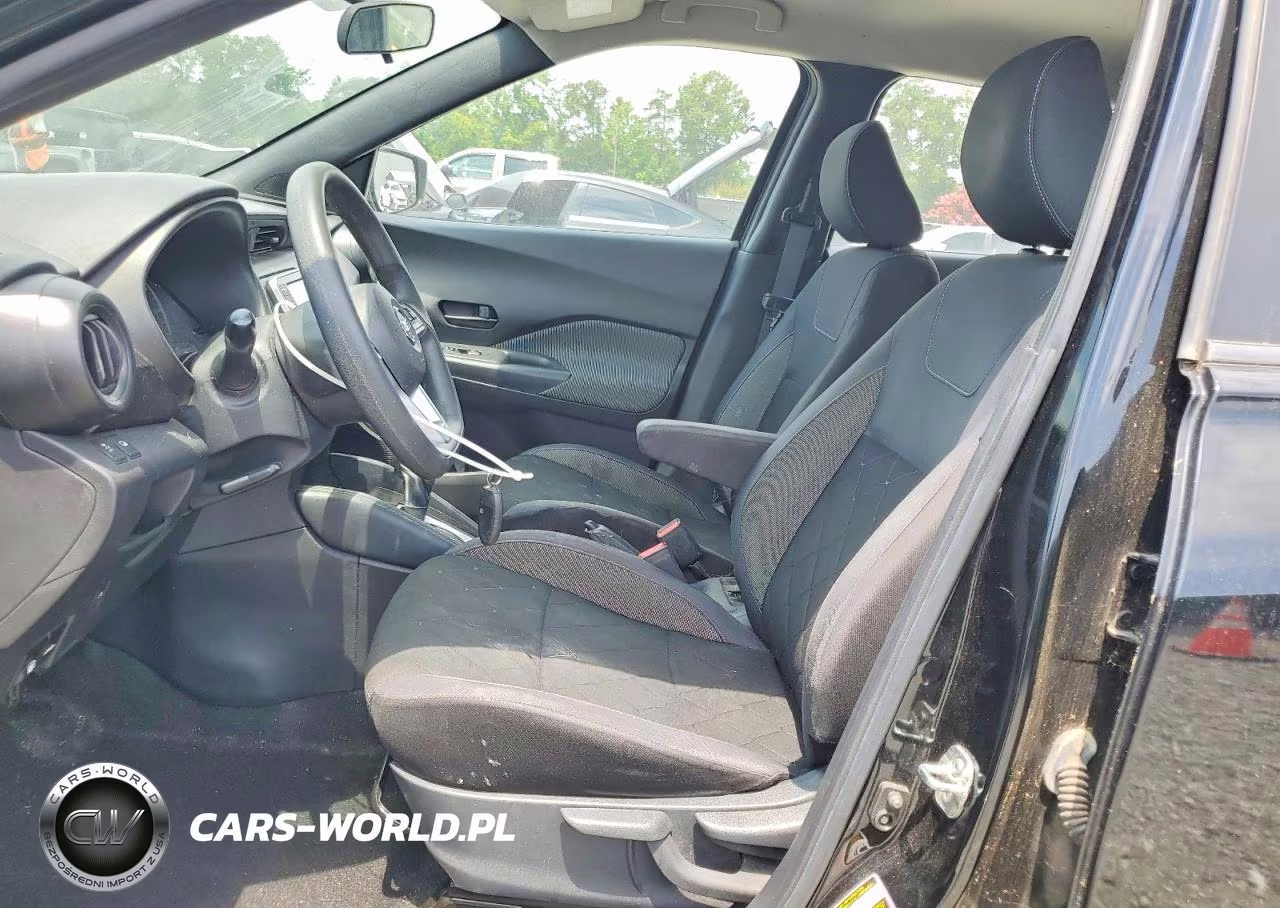 2019 Nissan Kicks S VIN:3N1CP5CU1KL530801 - 7