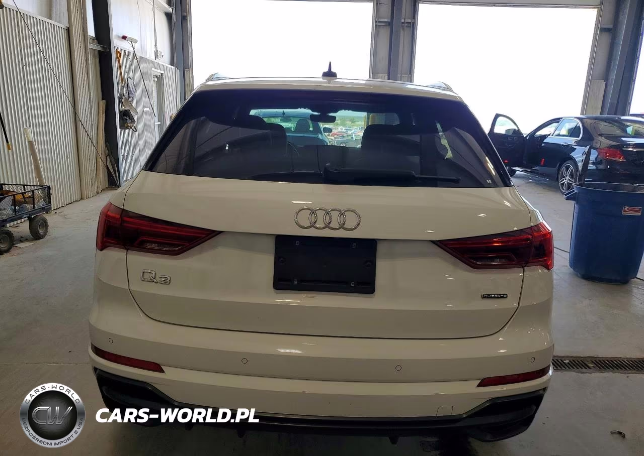 2021 Audi Q3 Premium S Line 45 VIN:WA1DECF31M1040636 - 6