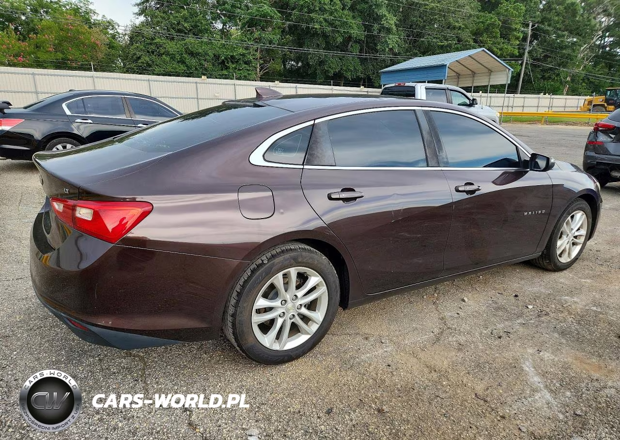 2016 Chevrolet Malibu Lt VIN:1G1ZE5ST2GF330302 - 3