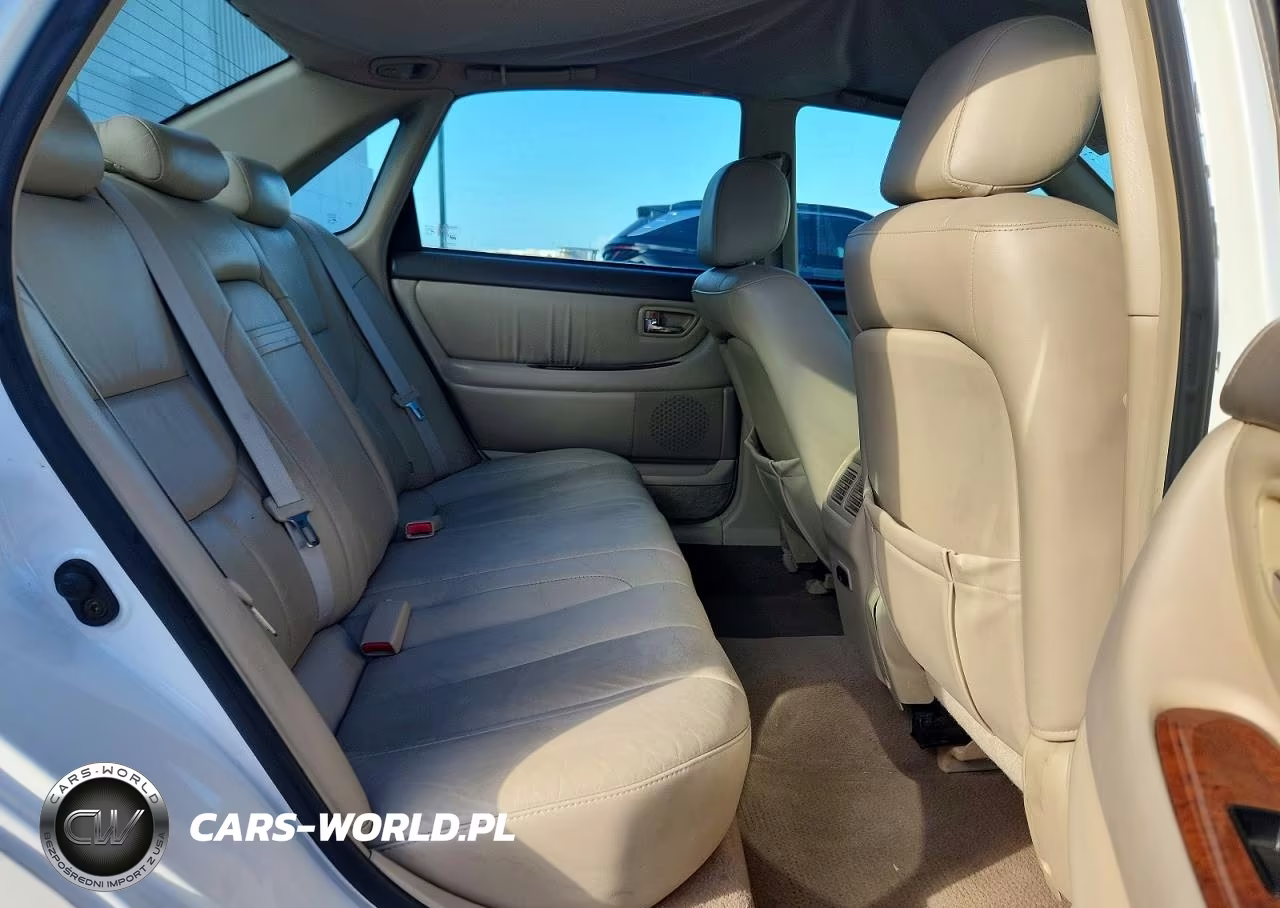 2004 Toyota Avalon Xls VIN:4T1BF28B84U368509 - 10