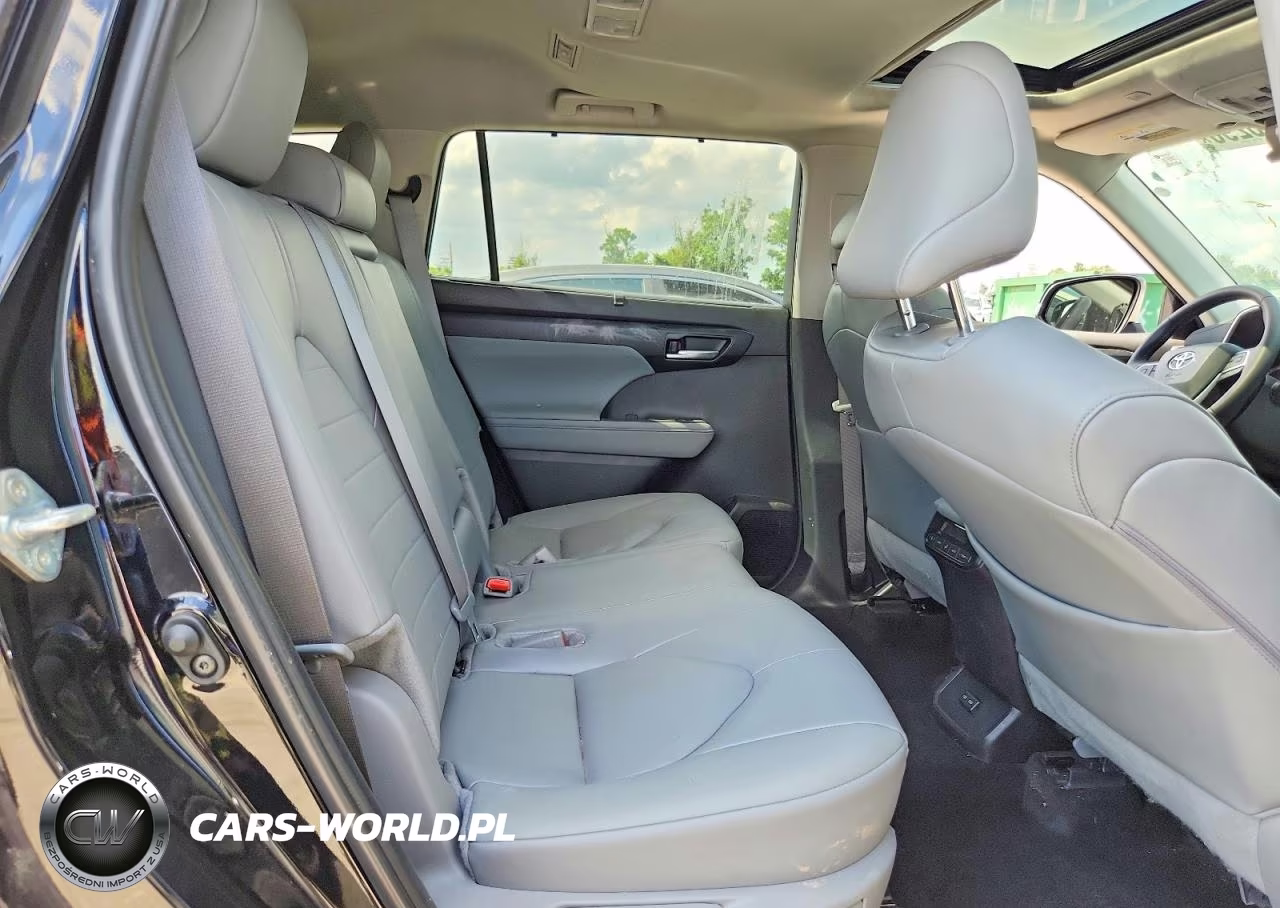 2025 Toyota Highlander Xle VIN:5TDKDRAH4SS557578 - 11
