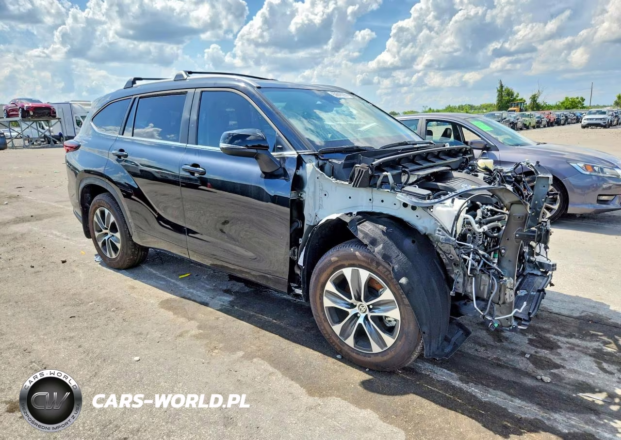 2025 Toyota Highlander Xle VIN:5TDKDRAH4SS557578 - 4