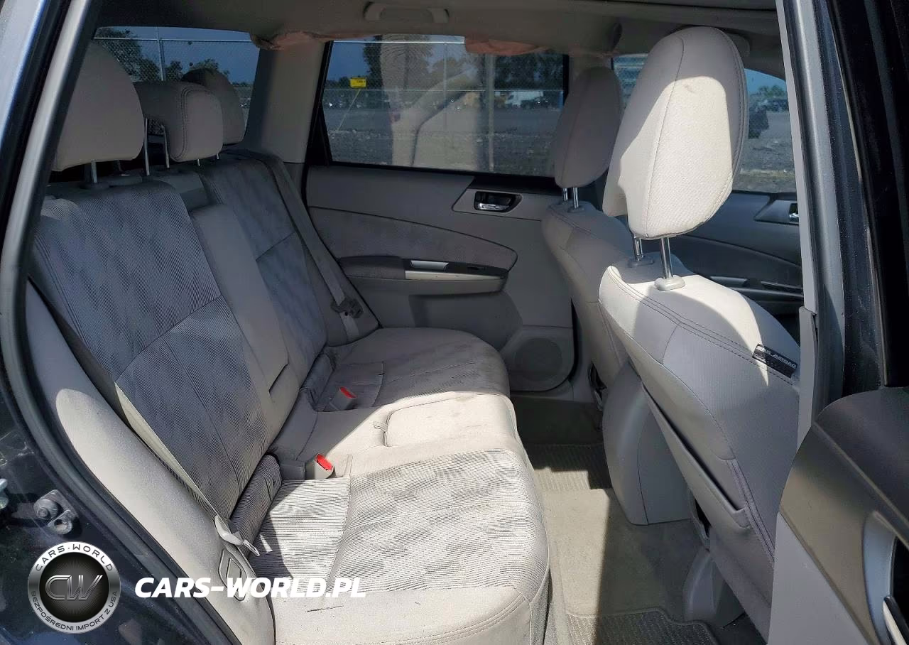 2010 Subaru Forester 2.5X Premium VIN:JF2SH6CC2AH760543 - 10