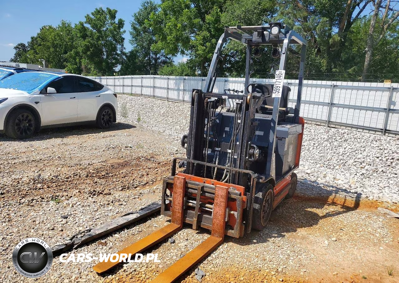 2014 Toyt Forklift VIN:67638 - 2