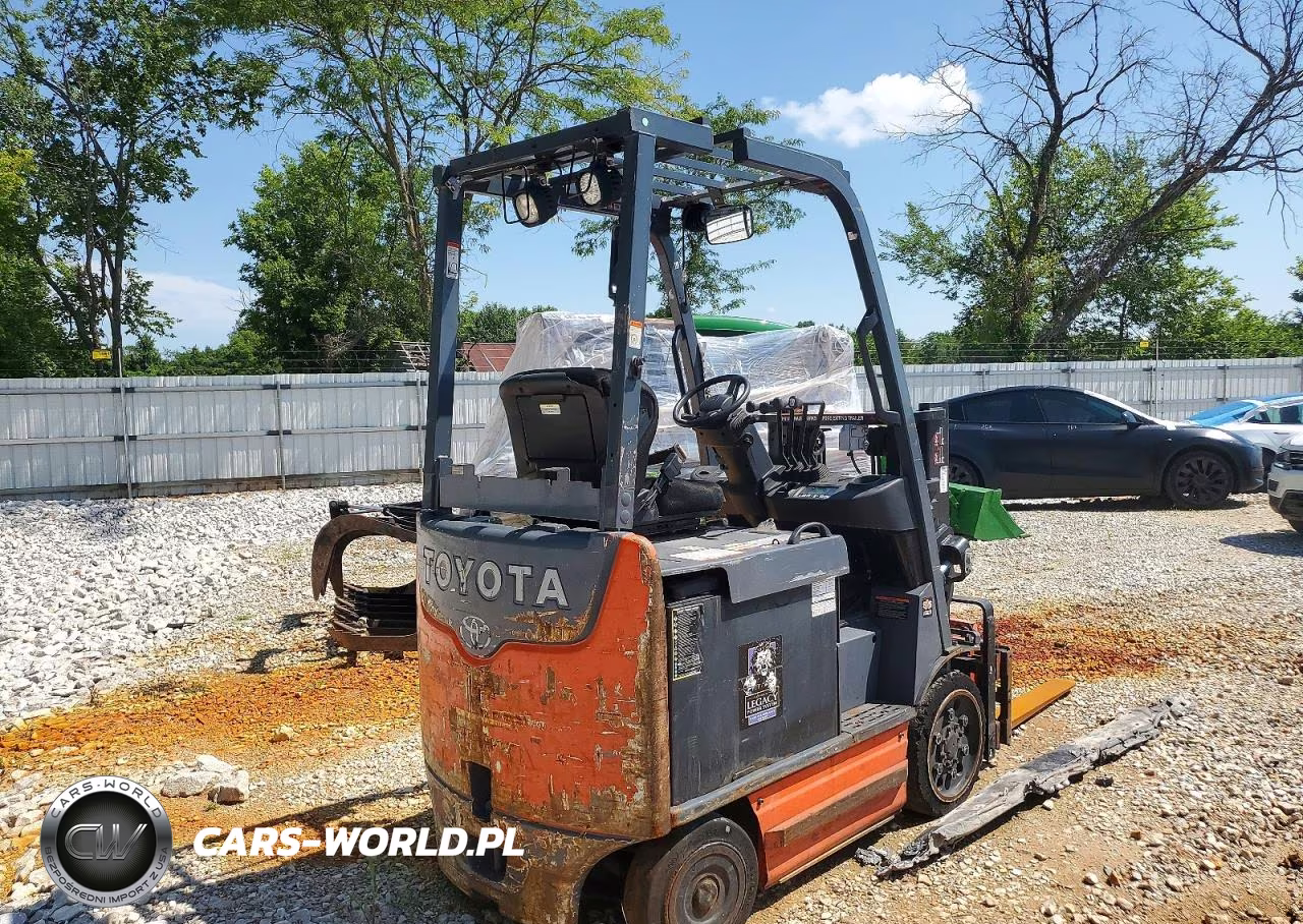 2014 Toyt Forklift VIN:67638 - 4