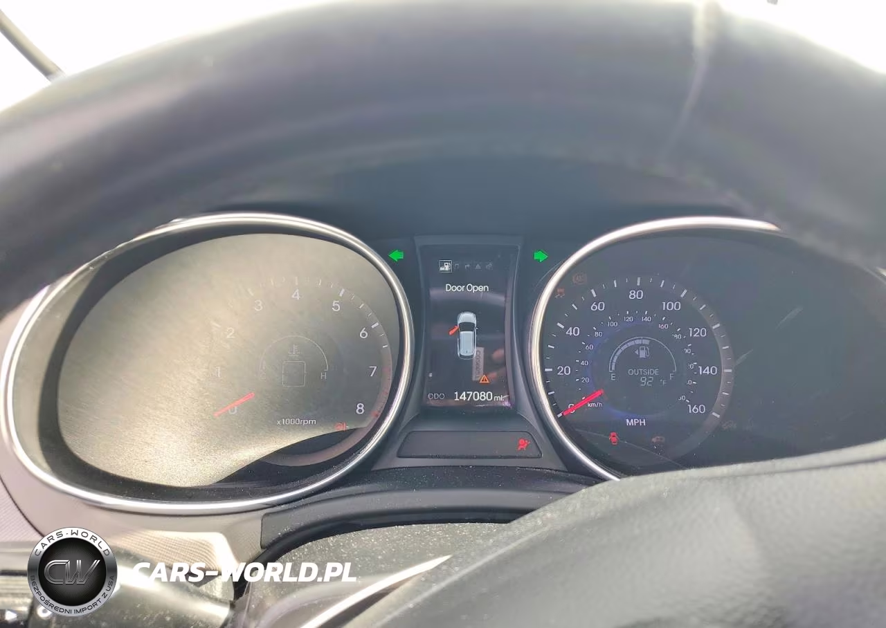 2016 Hyundai Santa Fe Sport 2.4L VIN:5XYZU3LB6GG306733 - 9