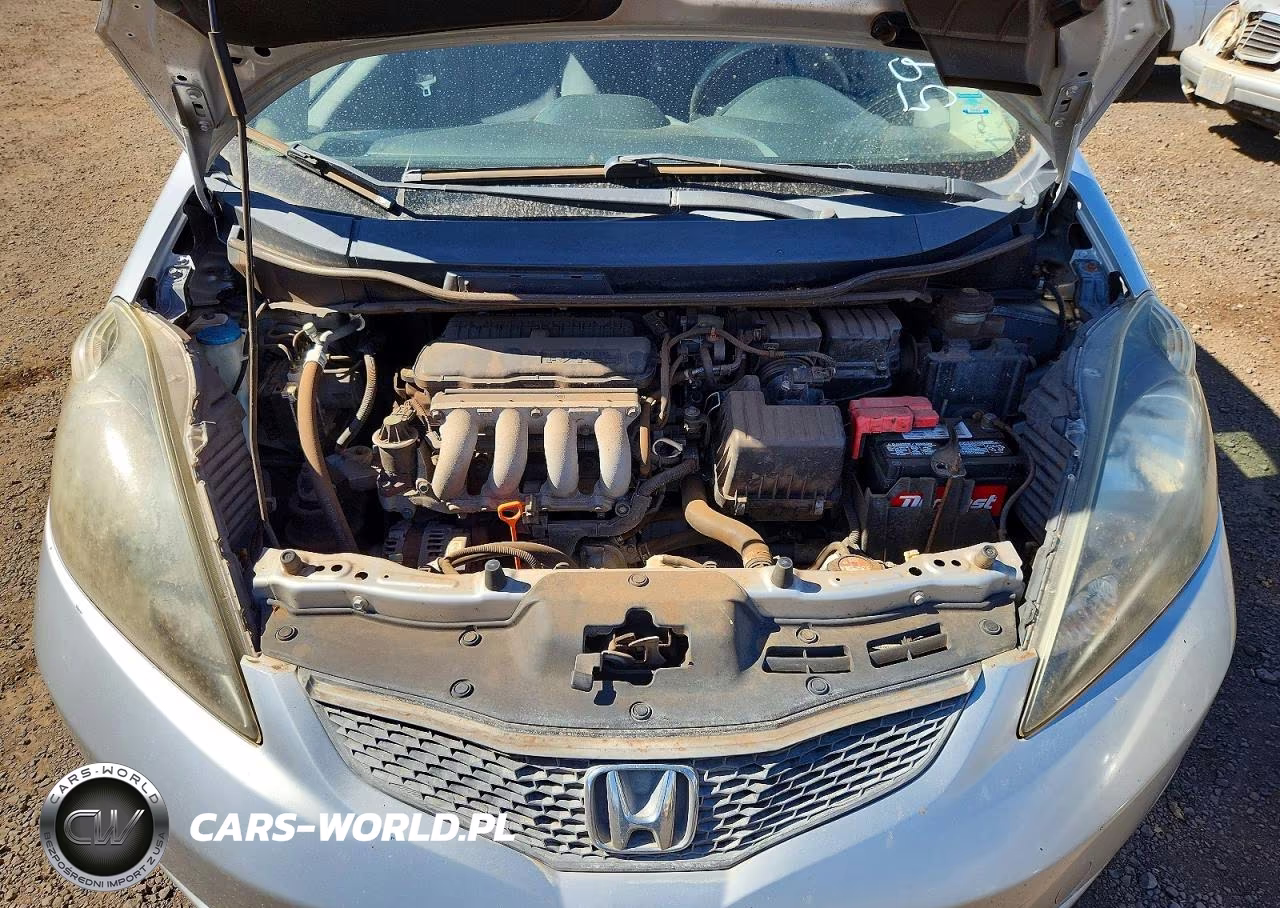 2013 Honda Fit VIN:JHMGE8H35DC071520 - 11