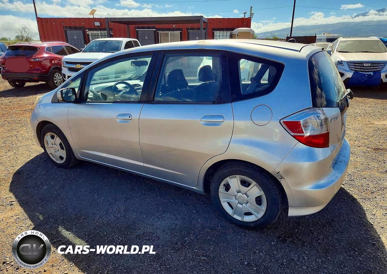 2013 Honda Fit VIN:JHMGE8H35DC071520 - 2