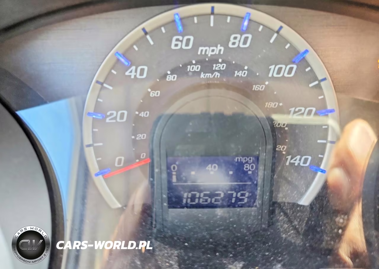 2013 Honda Fit VIN:JHMGE8H35DC071520 - 9