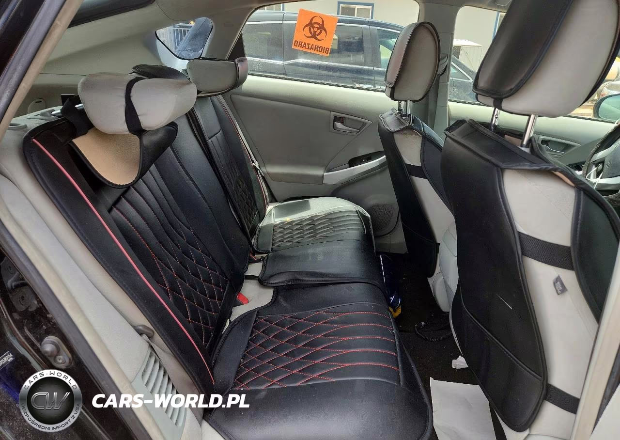 2012 Toyota Prius Two VIN:JTDKN3DU7C5387114 - 11