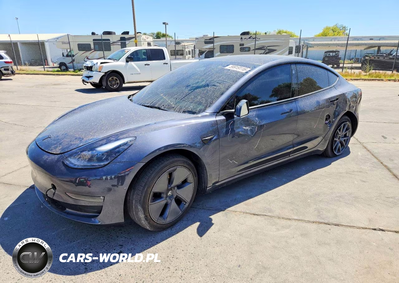 2022 Tesla Model 3 – zdjęcie 1 z 13