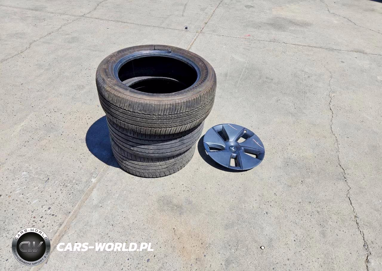 2022 Tesla Model 3 VIN:5YJ3E1EB2NF319634 - 12