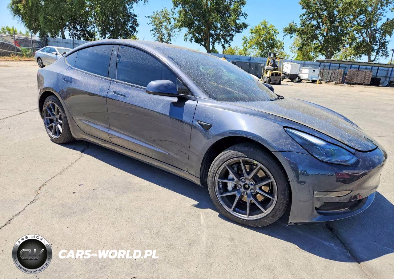 2022 Tesla Model 3 VIN:5YJ3E1EB2NF319634 - 4