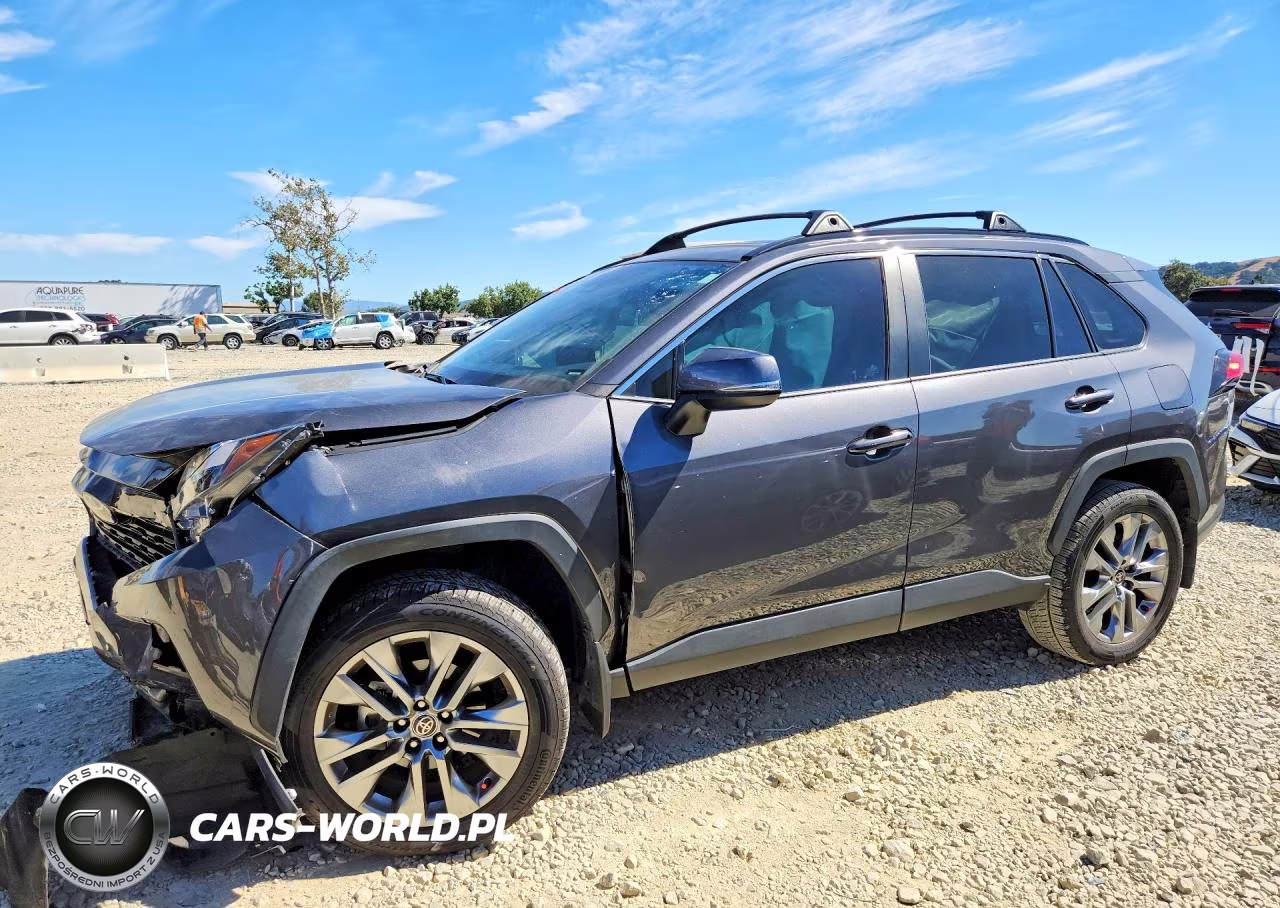 2023 Toyota Rav4 Xle Premium – zdjęcie 1 z 13
