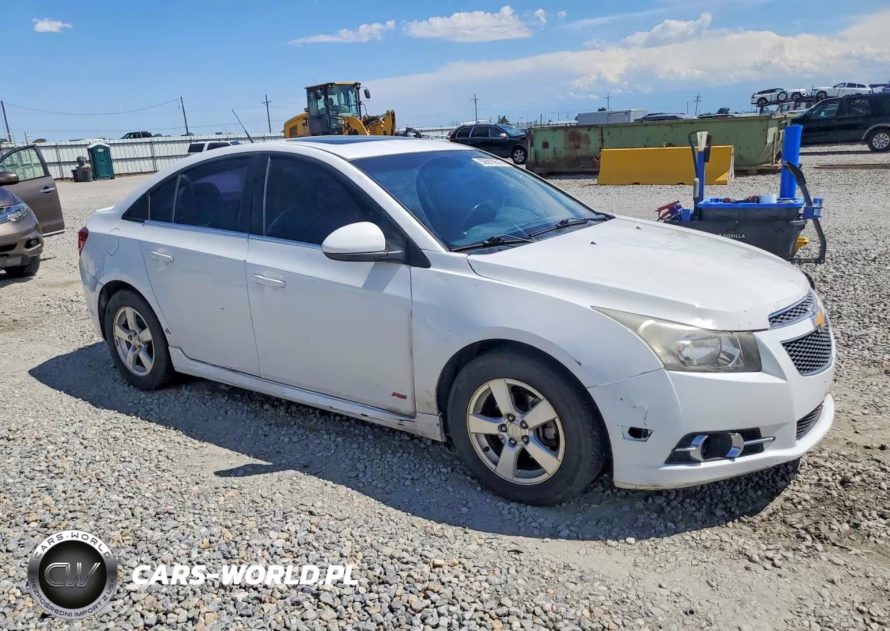2013 Chevrolet Cruze Lt VIN:1G1PC5SB7D7266803 - 4