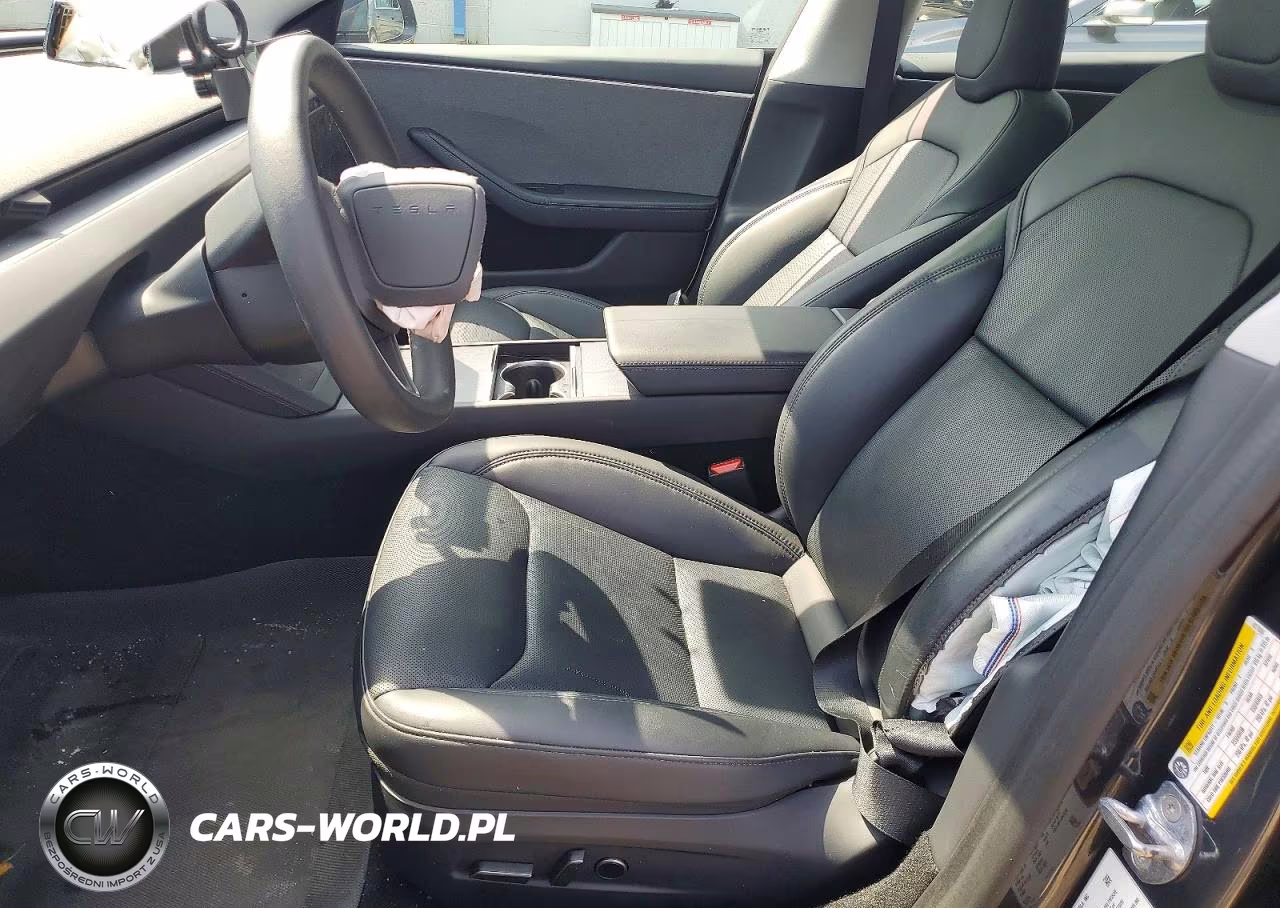 2025 Tesla Model 3 VIN:5YJ3E1EA9SF027806 - 7