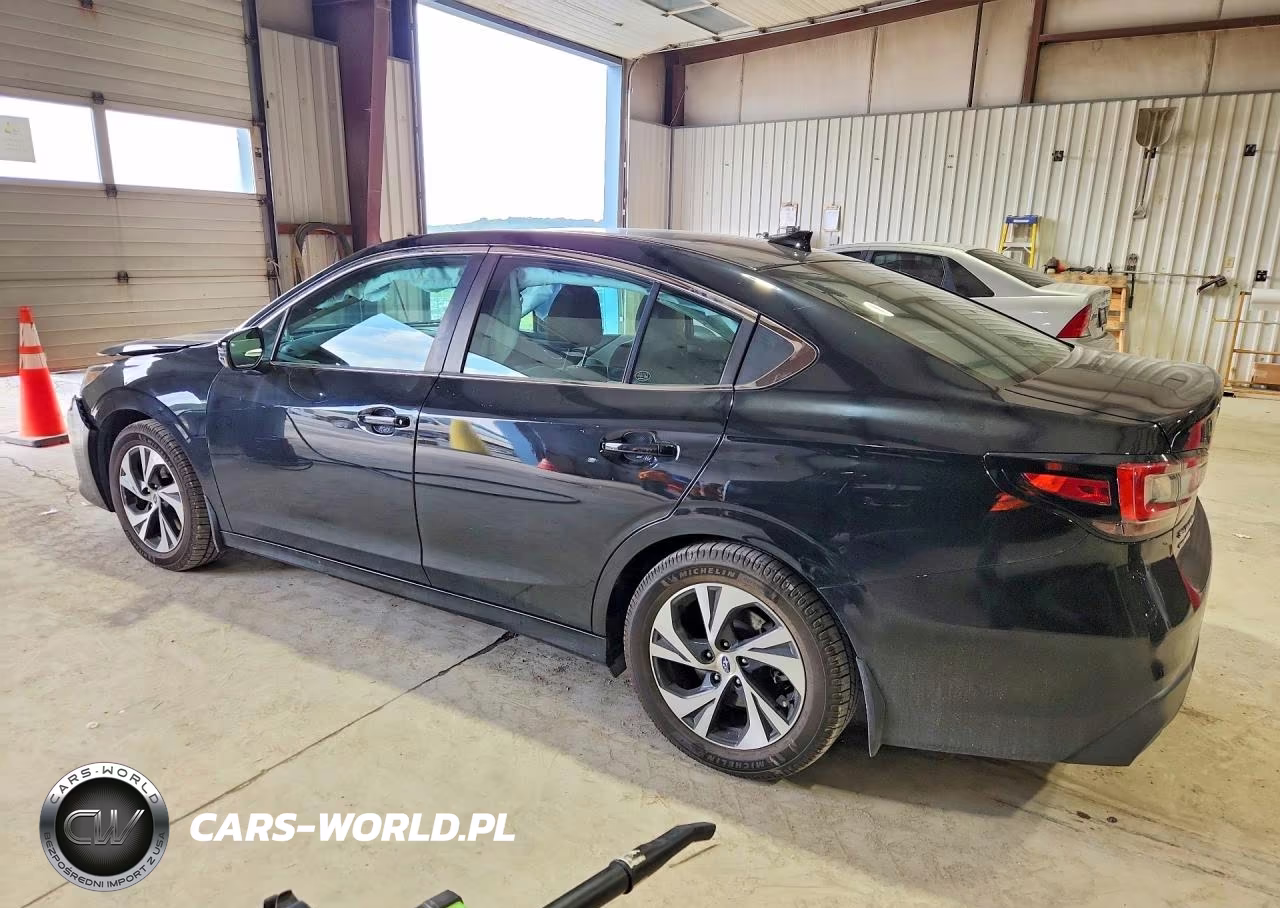 2021 Subaru Legacy Premium VIN:4S3BWAF69M3014086 - 2