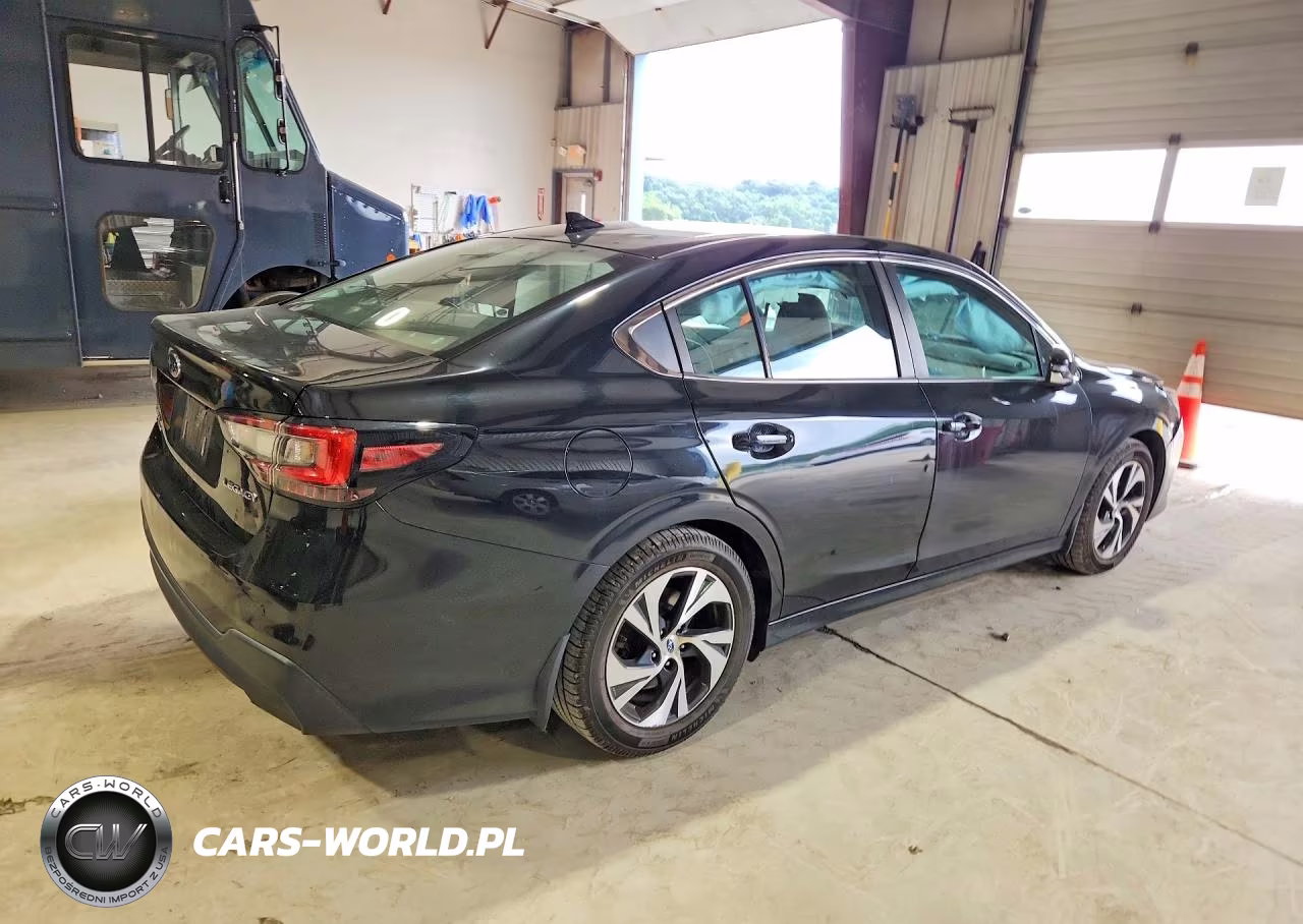 2021 Subaru Legacy Premium VIN:4S3BWAF69M3014086 - 3