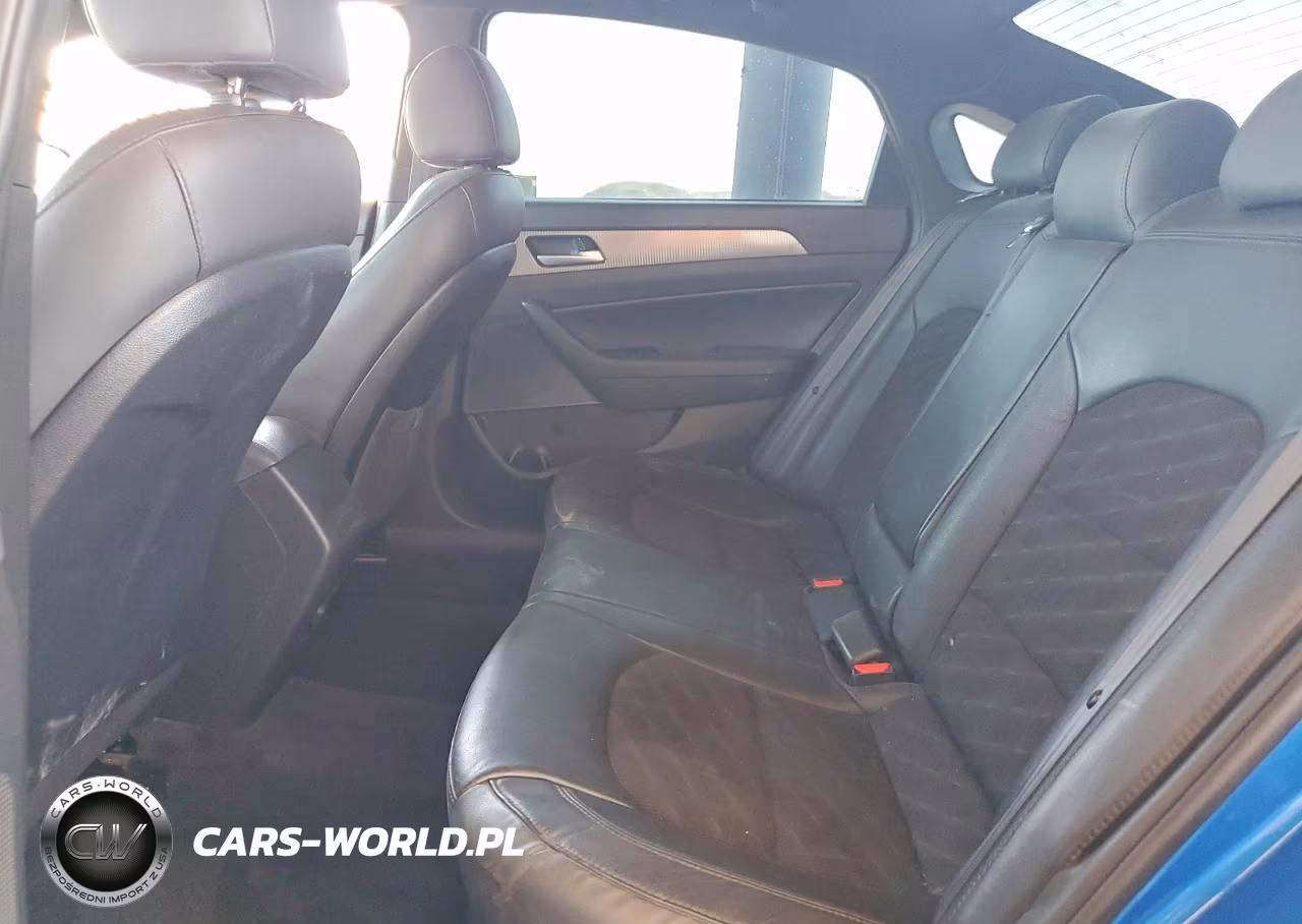 2018 Hyundai Sonata Sport 2.0T VIN:5NPE34AB9JH626252 - 10