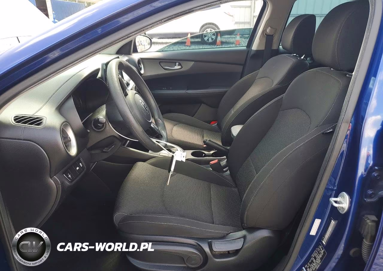 2020 Kia Forte Lxs VIN:3KPF24AD1LE140681 - 7